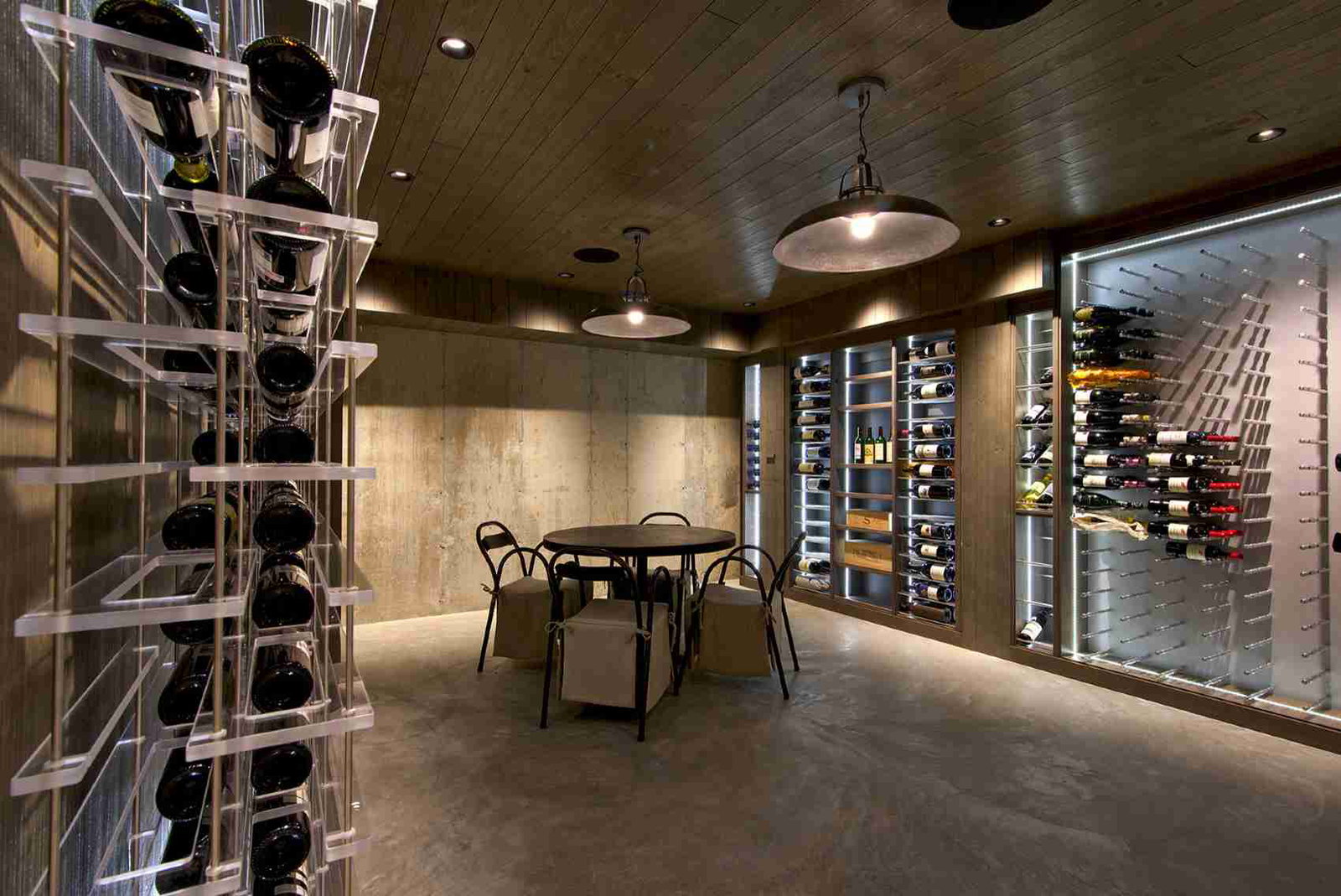 Drinking Windows and Cellar Strategy for 2009, with a striking vertical acrylic wine rack.