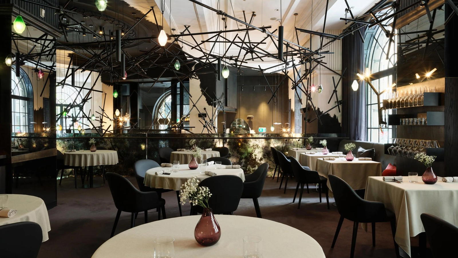 Bentley Restaurant Bar Closing After 20 Years. But Not for Good.