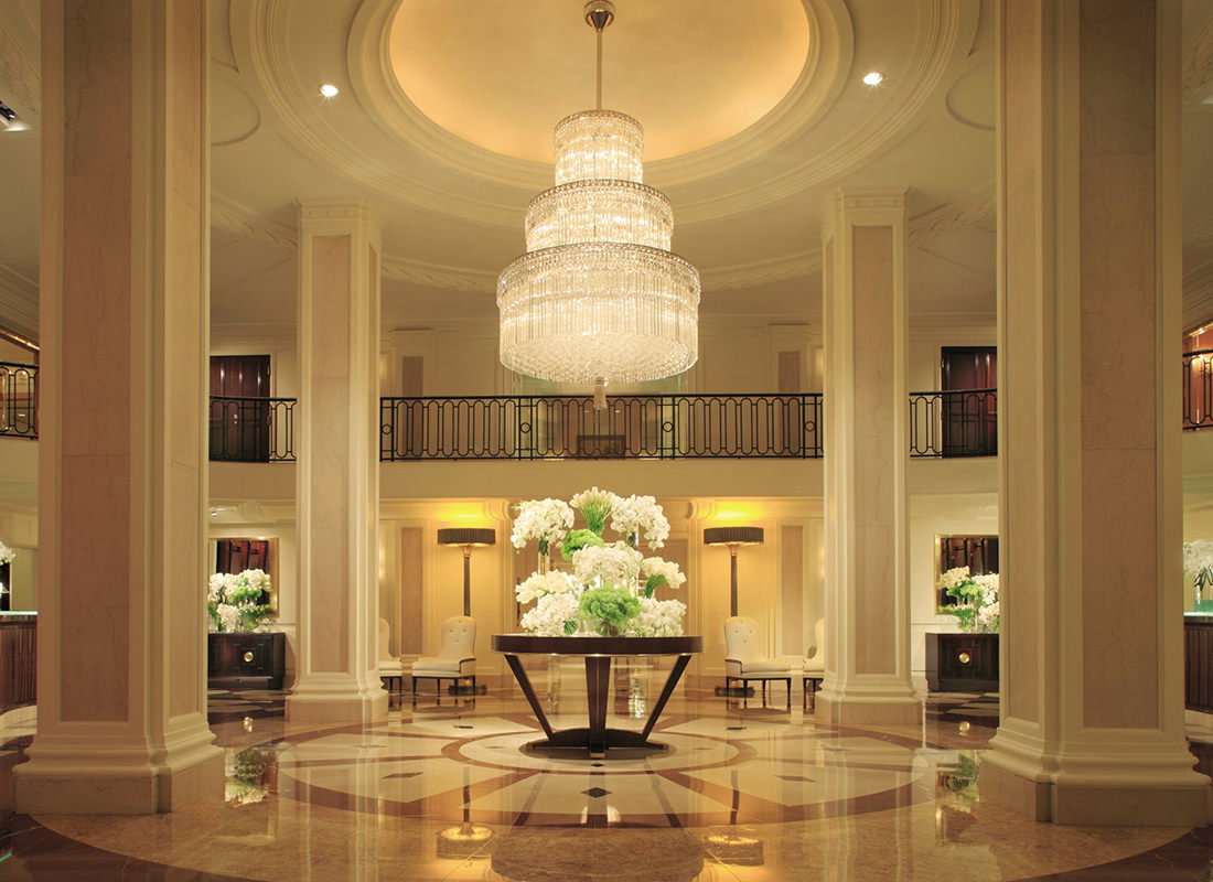 6. Beverly Wilshire, A Four Seasons Hotel features a dazzling multi-tiered crystal chandelier.
