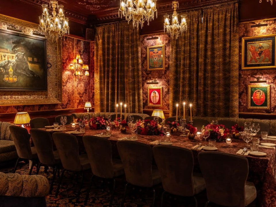 A private dining room exemplifies London's insider venues, perfect for special occasions.