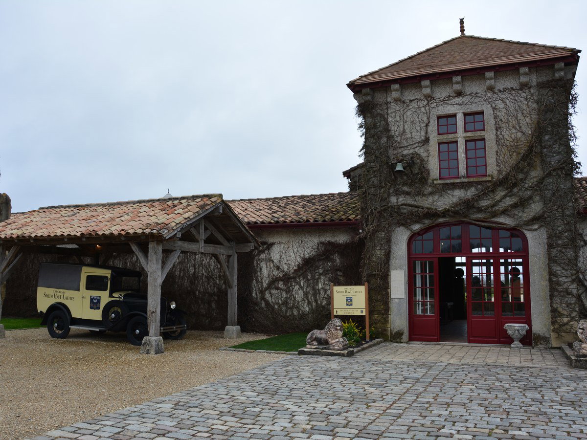 Château Smith Haut Lafitte: A grand entrance to Bordeaux En Primeur Week's accessible estates.