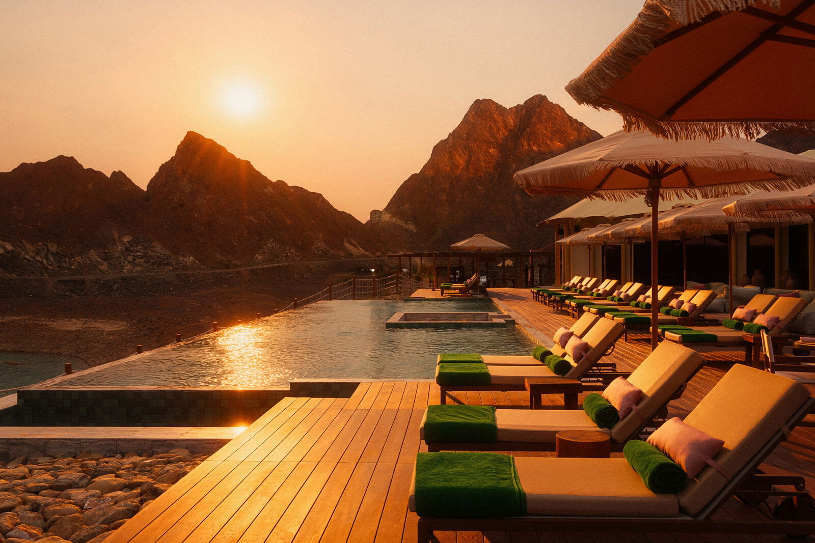 Caravan Hatta Our Habitas: Book the Hajar Airstreams?