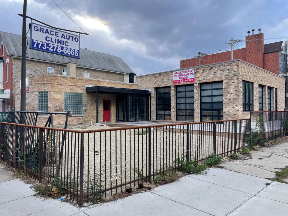 Otto's (Ukrainian Village) will transform this former auto shop, currently Grace Auto Clinic, into a new restaurant.