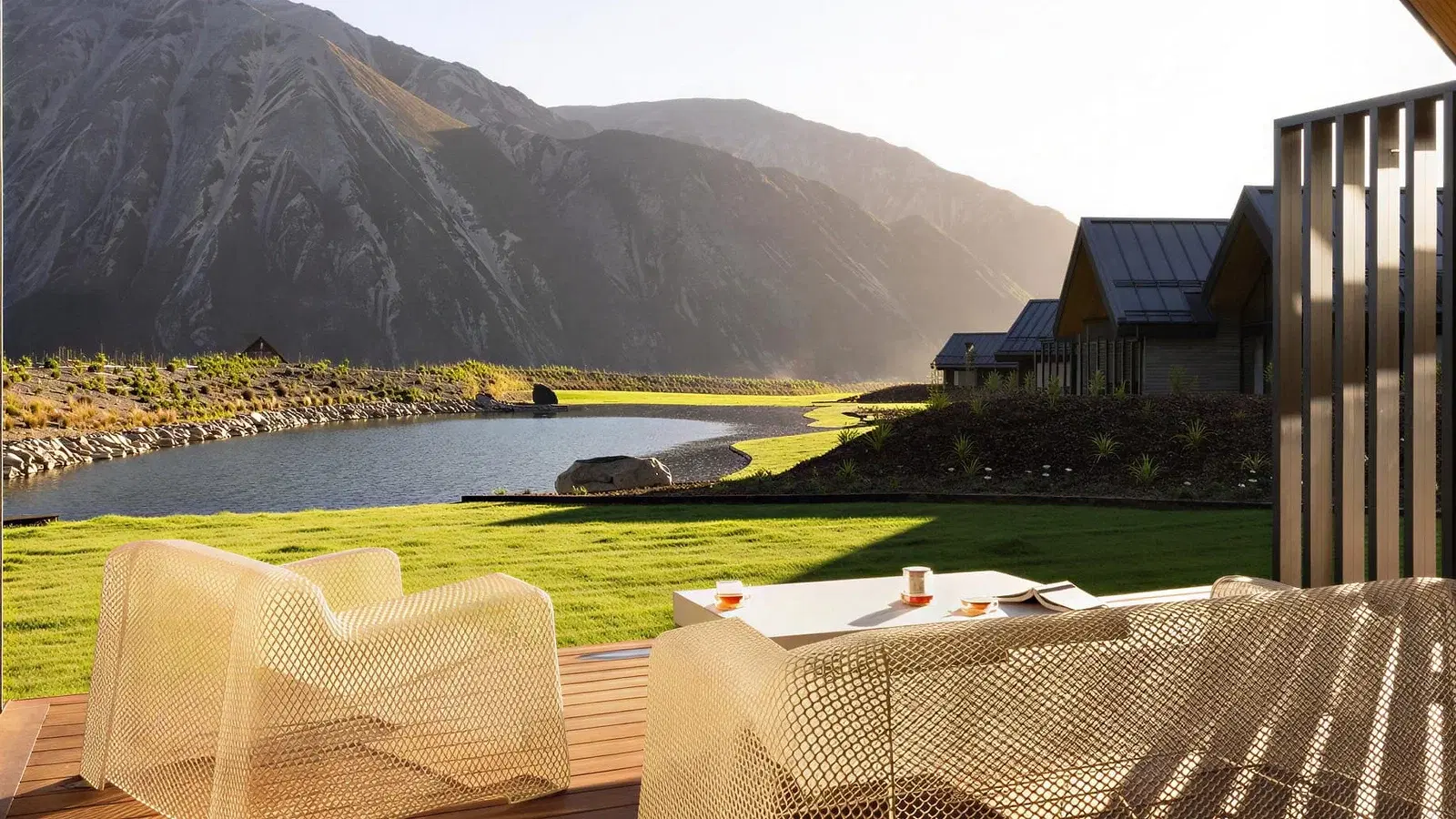 New Zealand’s Most Luxurious Hotel: A Flockhill Lodge Review of the 36,000 Acre Sheep Farm (2026)