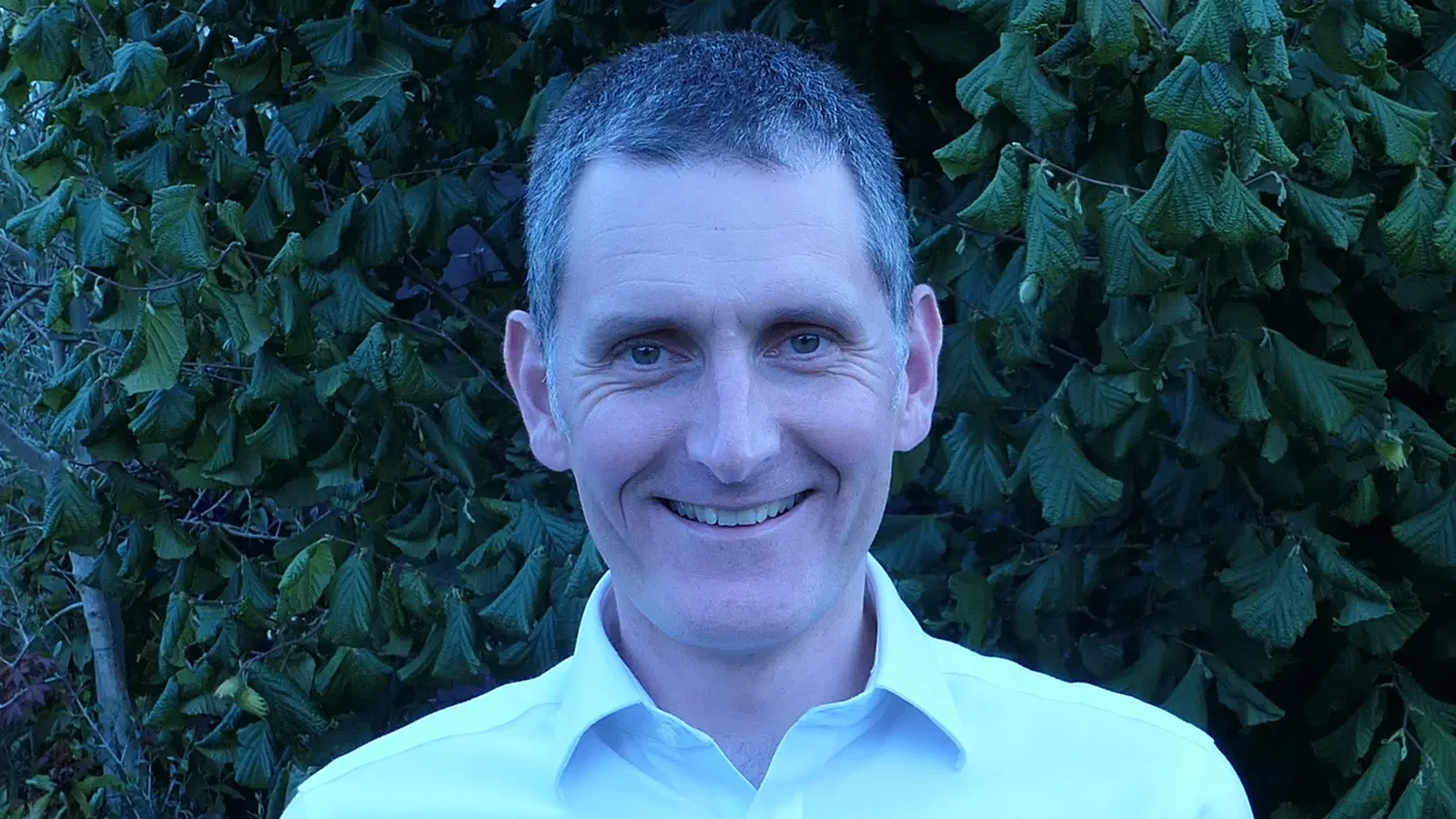 Giles Edwards Returns to Cape Town, With Less Noise