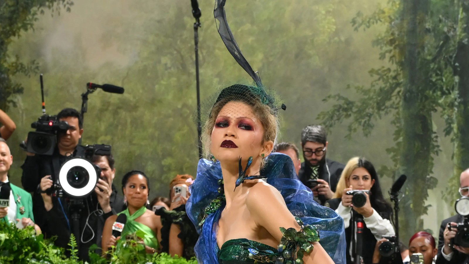 Inside the Met Gala: Booking the Seat That Doesn't Exist