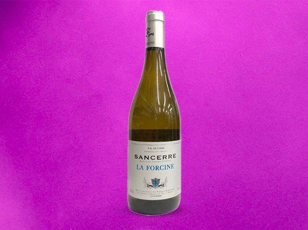 A bottle of Sancerre 'La Forcine' white wine from Val de Loire, with a silver foil top, on a magenta background.