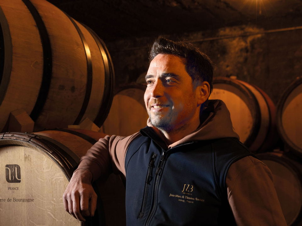 Thomas Bouley in the Volnay cellar of Domaine Jean-Marc & Thomas Bouley (photo Marielys Lorthios, via Bourgogne Aujourd'hui)