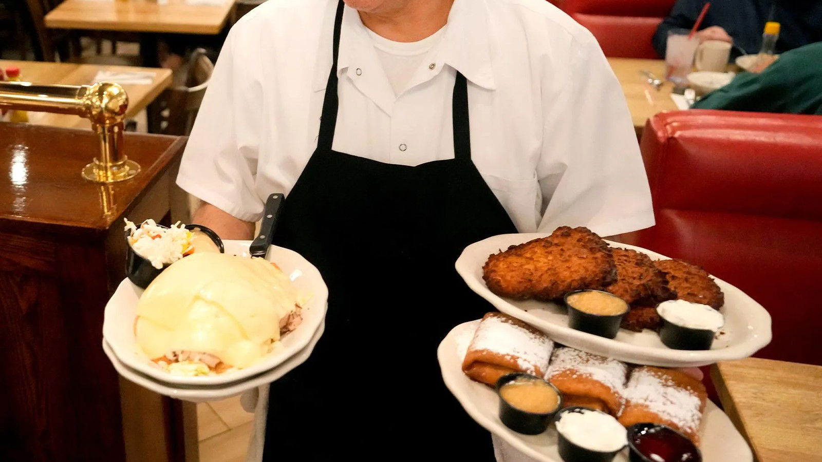 Oyatte NYC Restaurant: Should You Chase a Table Now?