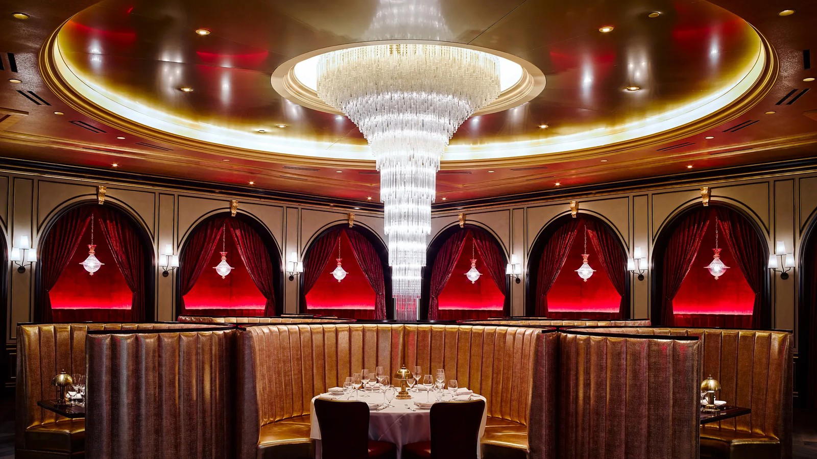 Planning a Dining Access Program in 2026: Dorsia vs Amex Resy vs Visa Dining Collection
