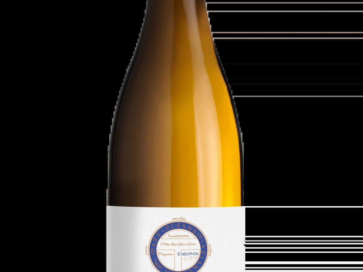 A studio shot of a bottle of Turonia Albariño, Rías Baixas, with a blue foil top and a white label.