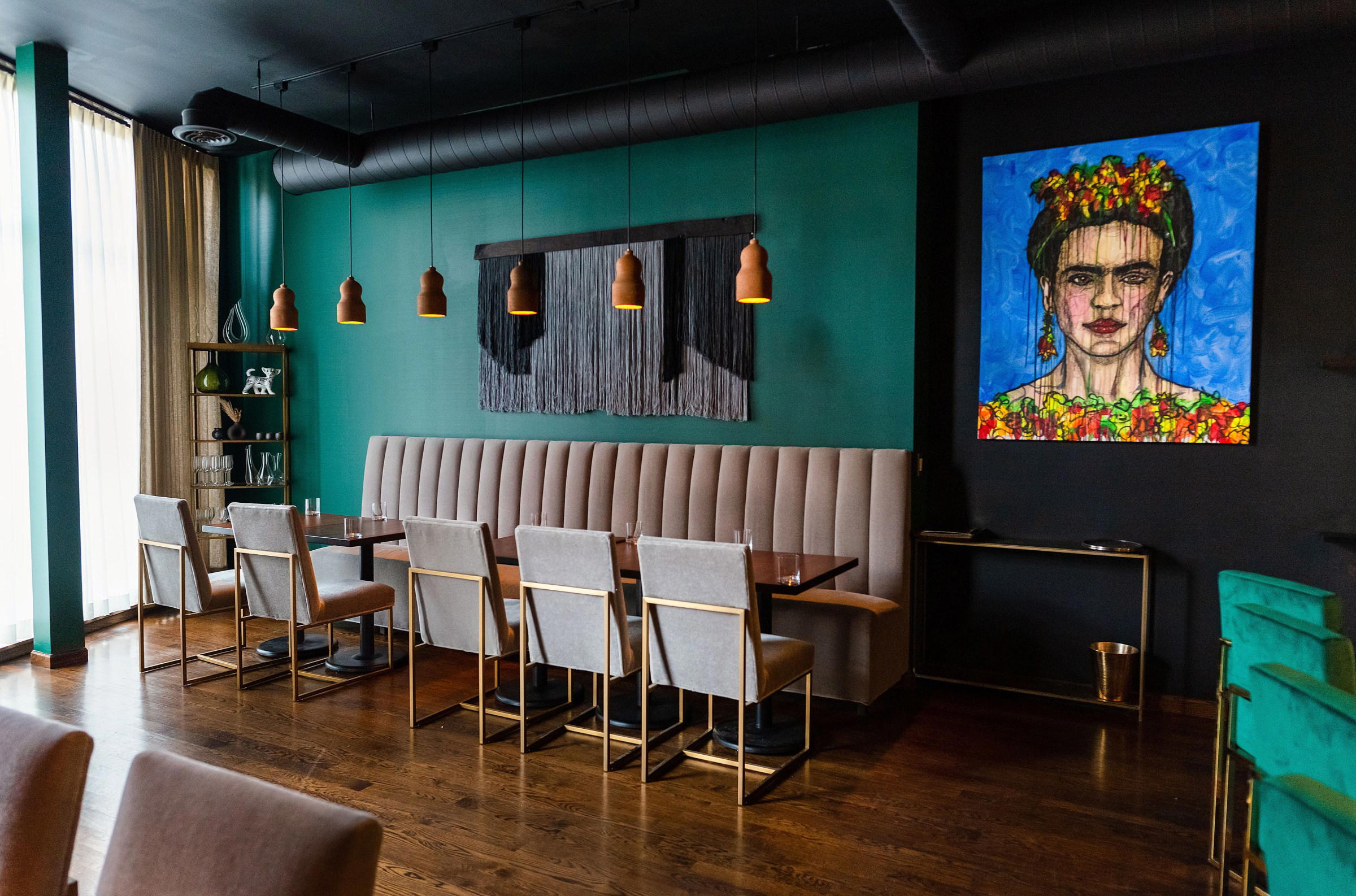 Cover image for guide: The Team Behind Smyth Marks Smyth Chicago Anniversary