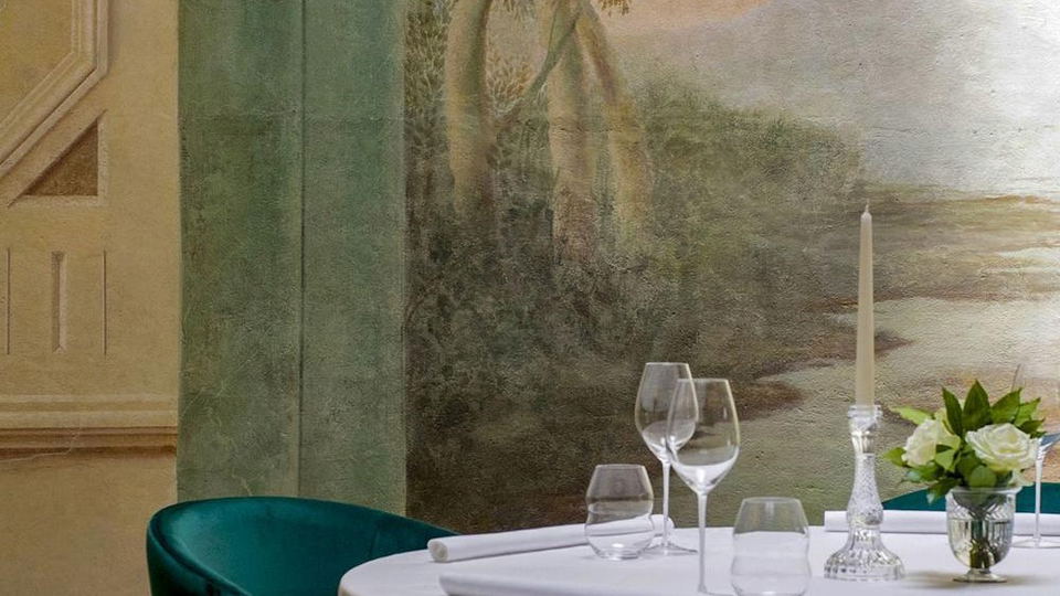 L'Ambroisie Reservation Paris: Is It Worth the Chase?