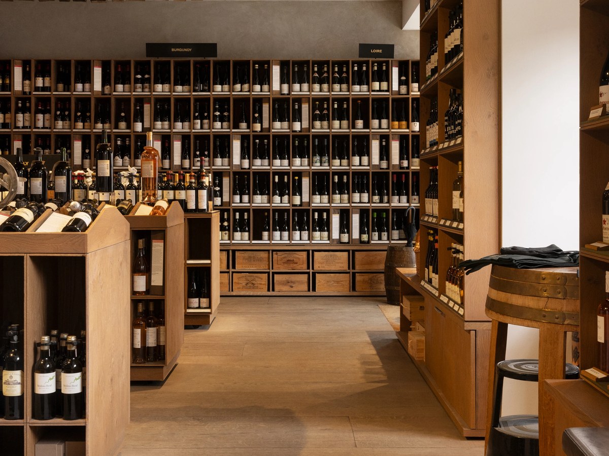 A historic London shop, a channel for Bordeaux En Primeur allocations.