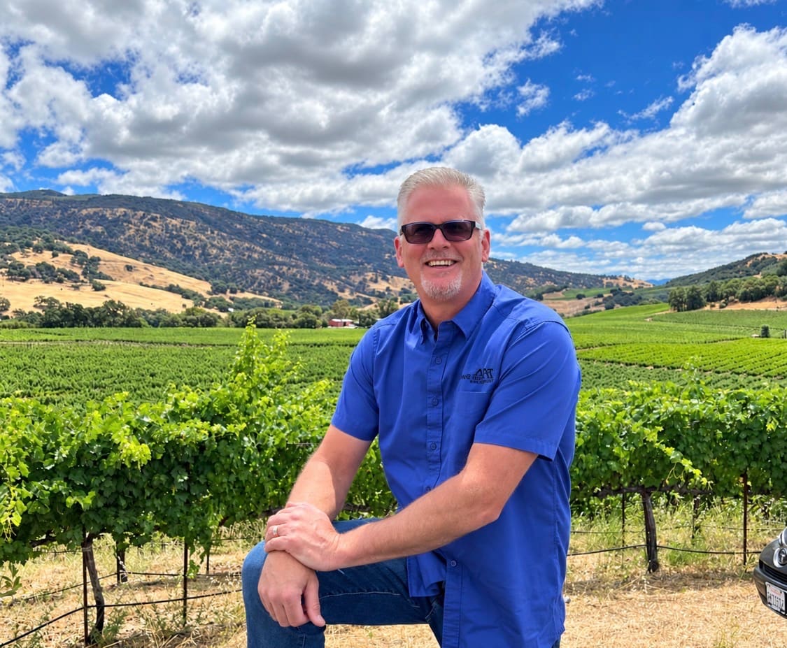 Cover image for guide: Winemaker Rich Parducci Receives the George Zeni Award