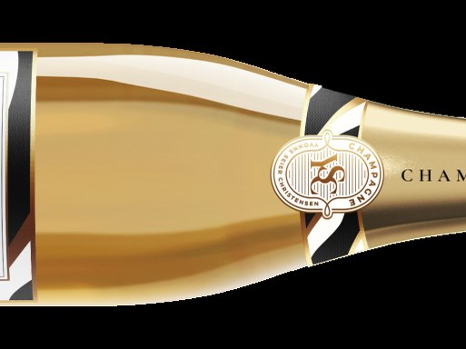 Maison Les Cinq Filles champagne, a testament to Yvonne Seier Christensen's journey in the world of winemaking.