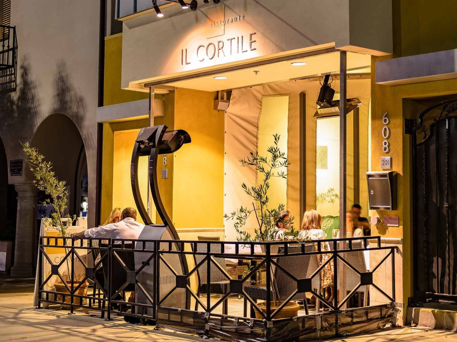 Il Cortile restaurant exterior