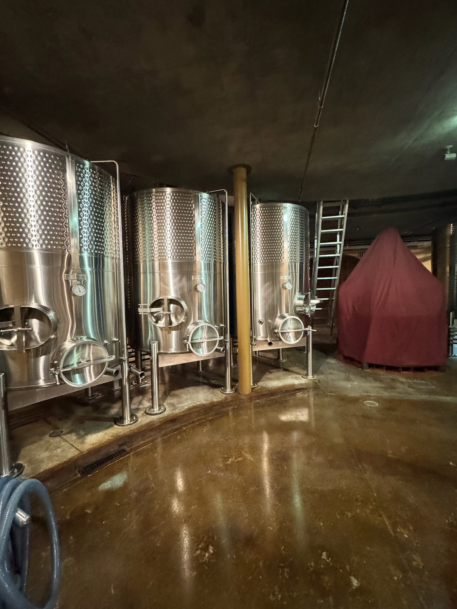 Colgin's Stainless Steel Tanks