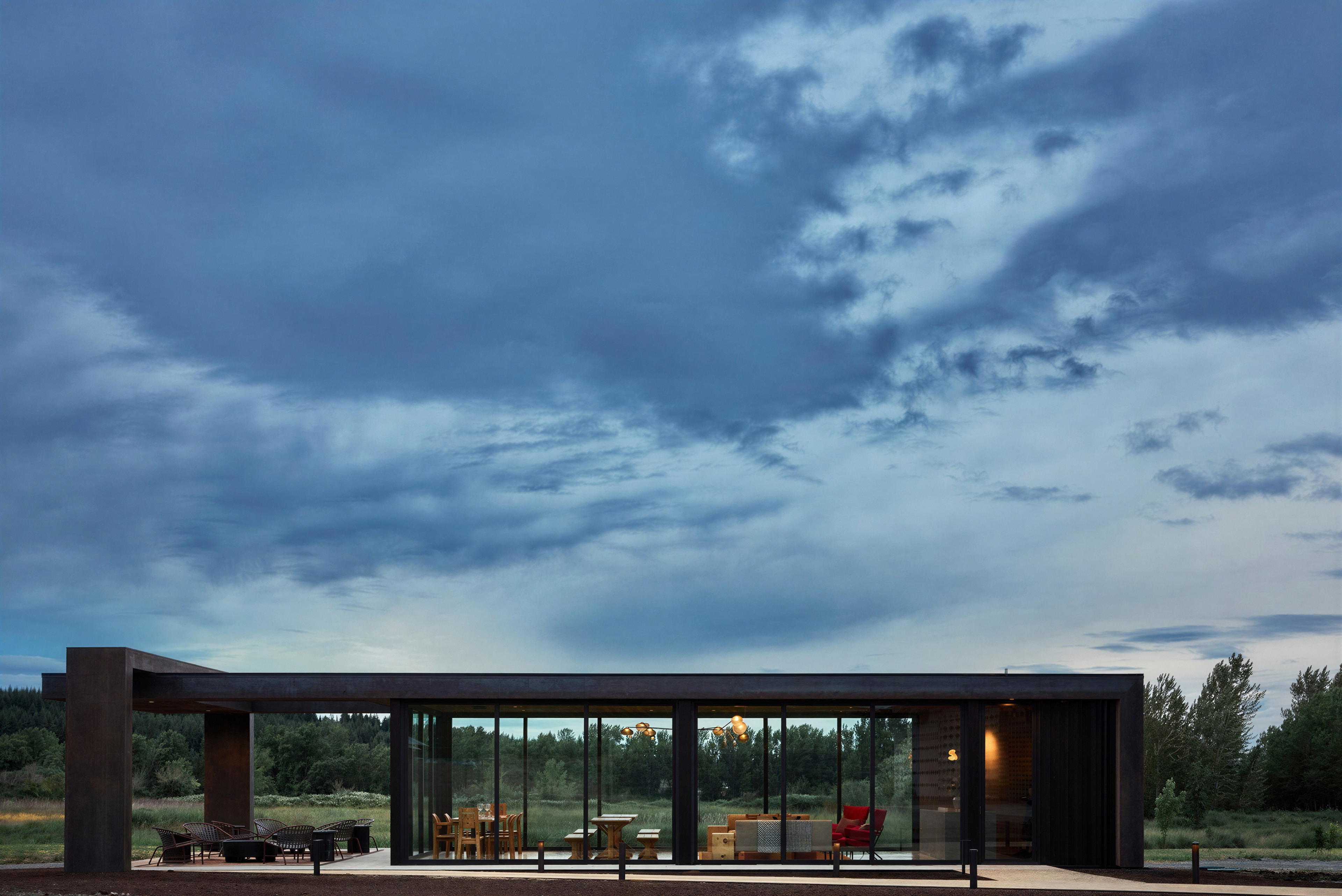 Lingua Franca Winery Brings a Burgundy Wine Tasting Experience to Willamette Valley, Oregon