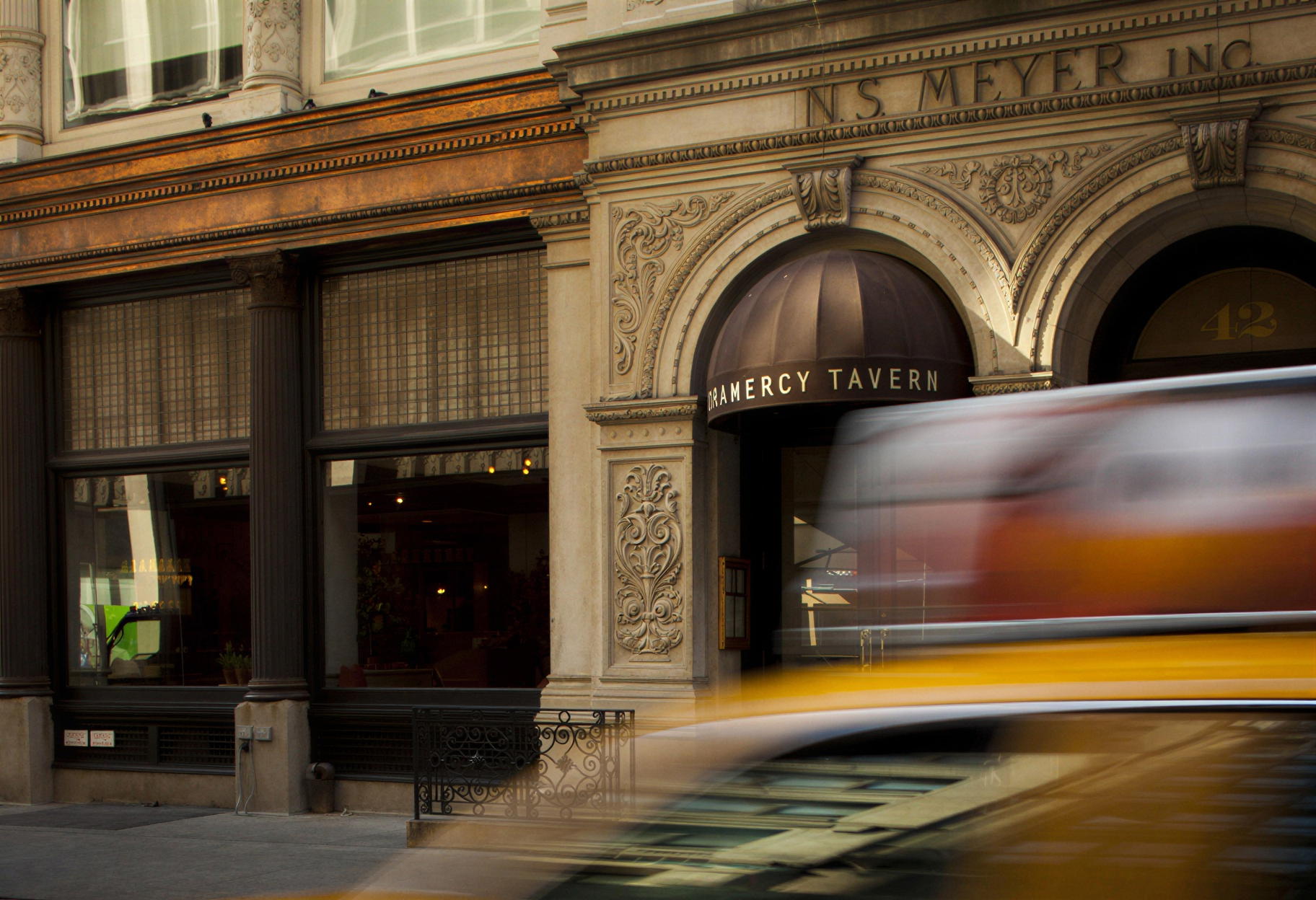Gramercy Tavern NYC: Dining Room or Tavern Guide
