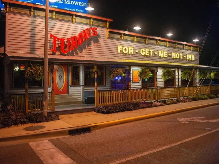 Turoni's Pizzery & Brewery, Evansville, United States