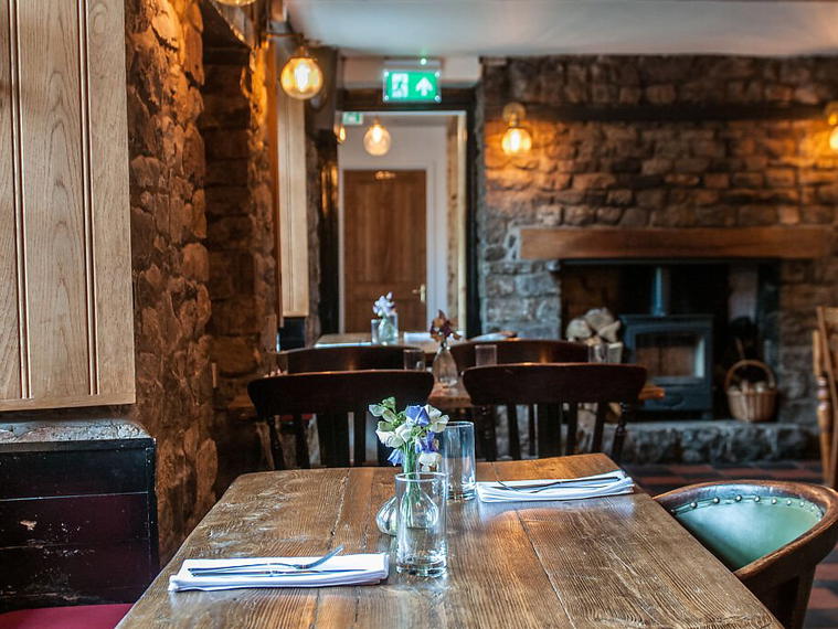 The Black Bear Inn, Bettws Newydd, United Kingdom