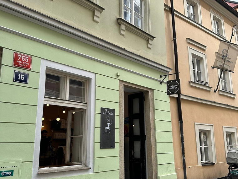 onesip coffee, Prague, Czech Republic