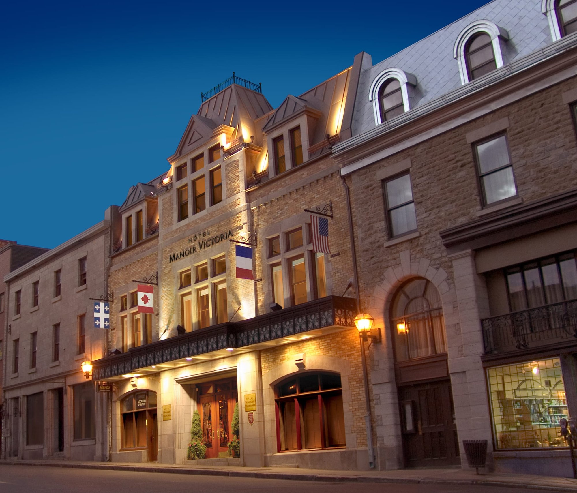 Hôtel Manoir Victoria bar in Quebec, Canada