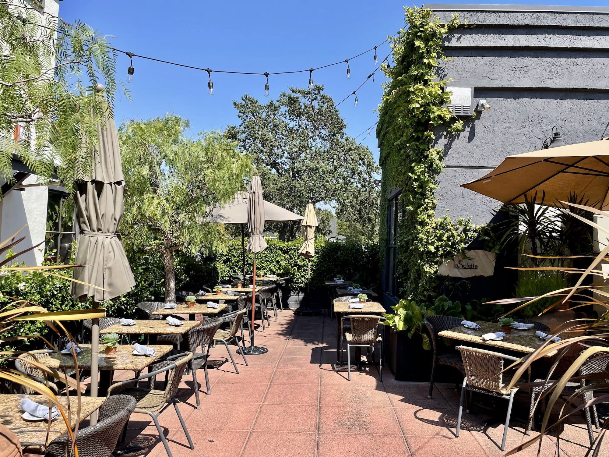 LaSalette Restaurant, Bar in Sonoma