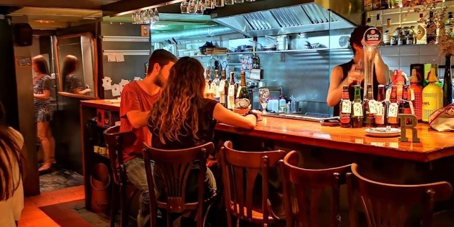 La Platilleria bar in Barcelona, Spain
