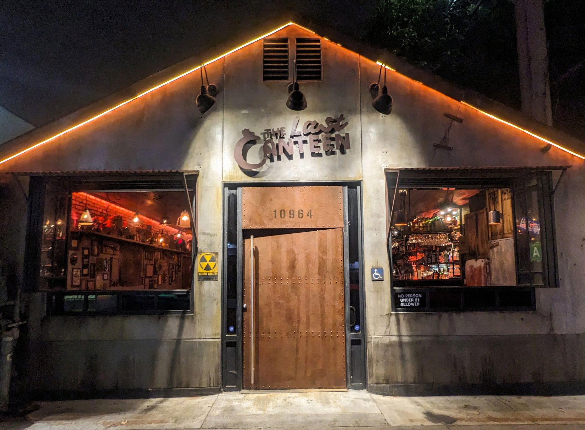 The Last Canteen, Bar in Studio City