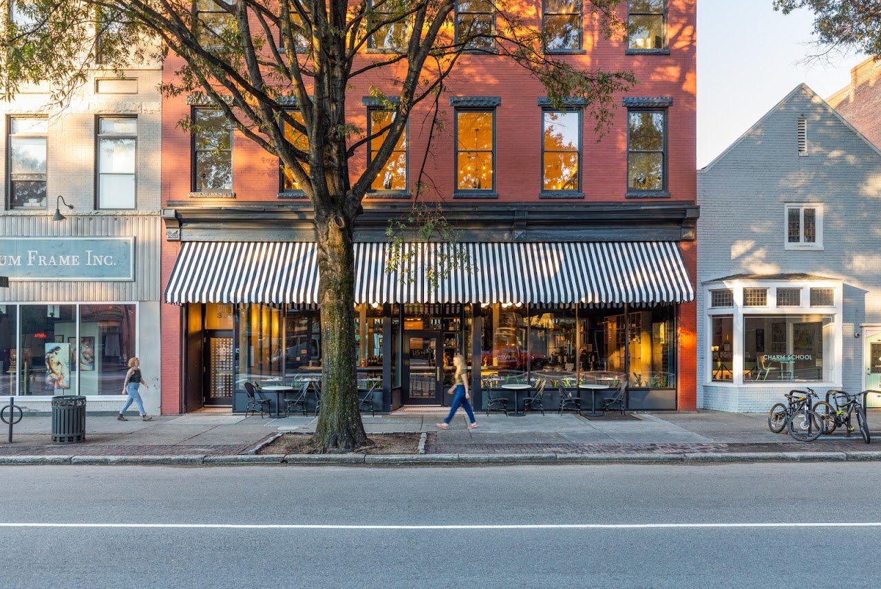 3200 Rockbridge St bar in Richmond, United States