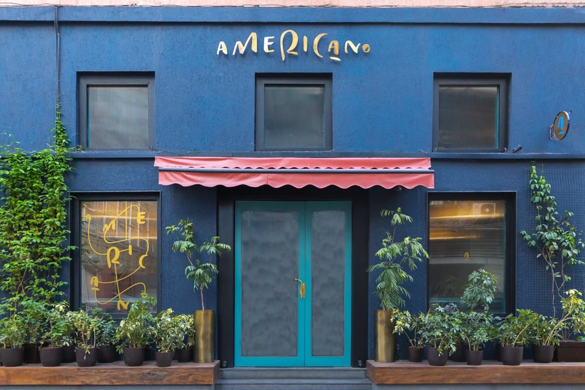 Americano, Bar in Mumbai