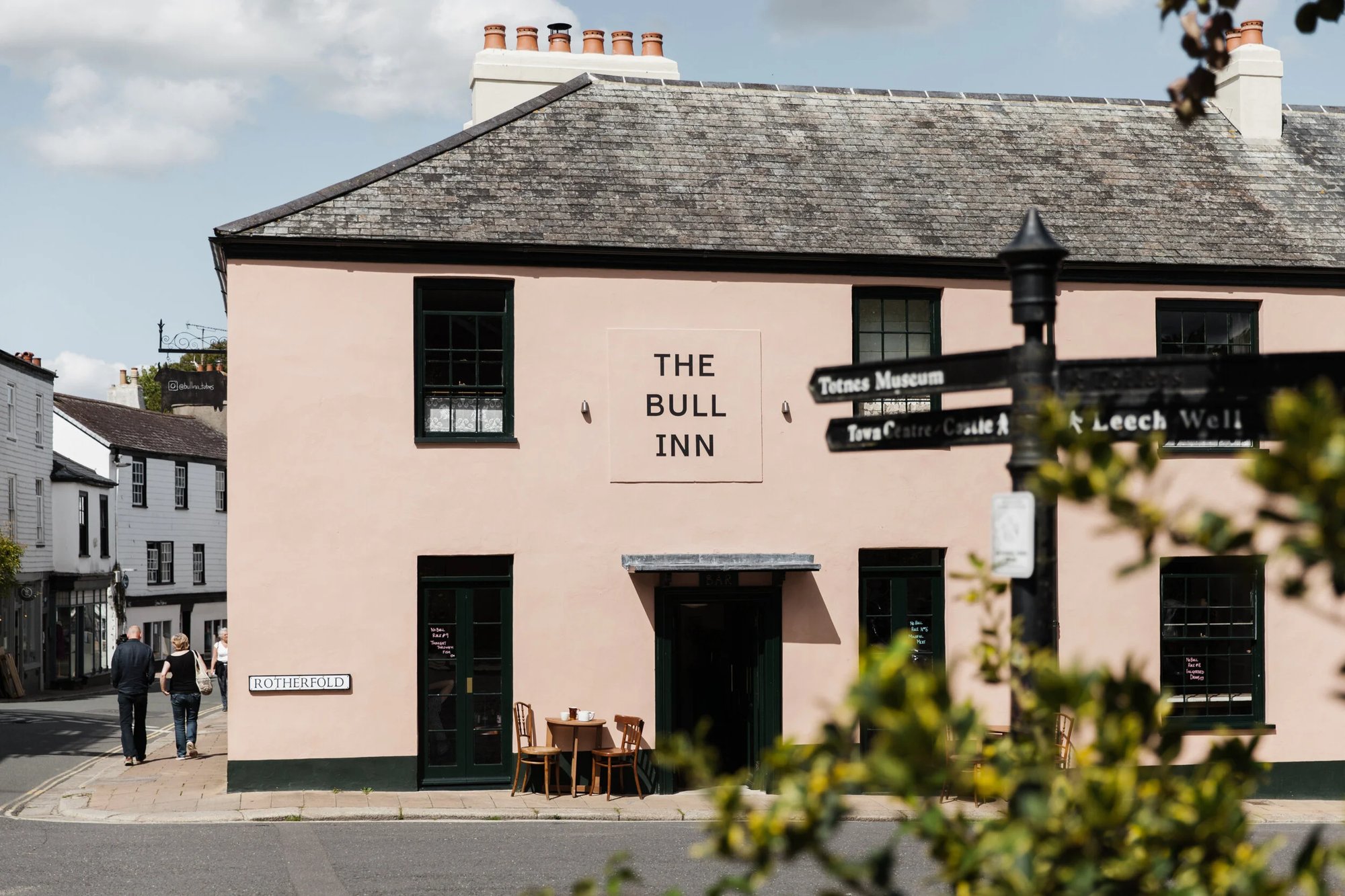 The Bull Inn bar in Totnes