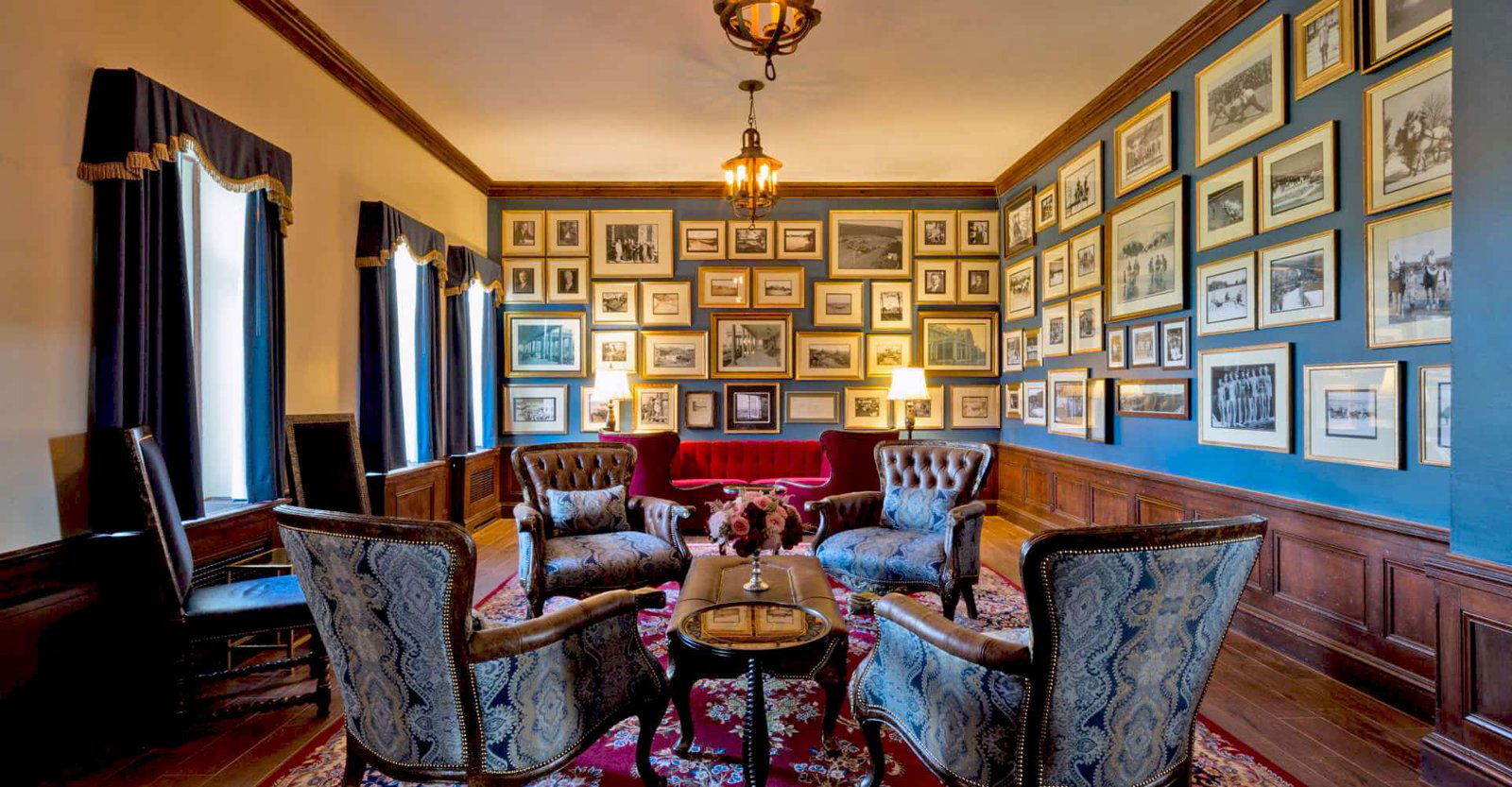 Library Lounge, Bar in Cascais