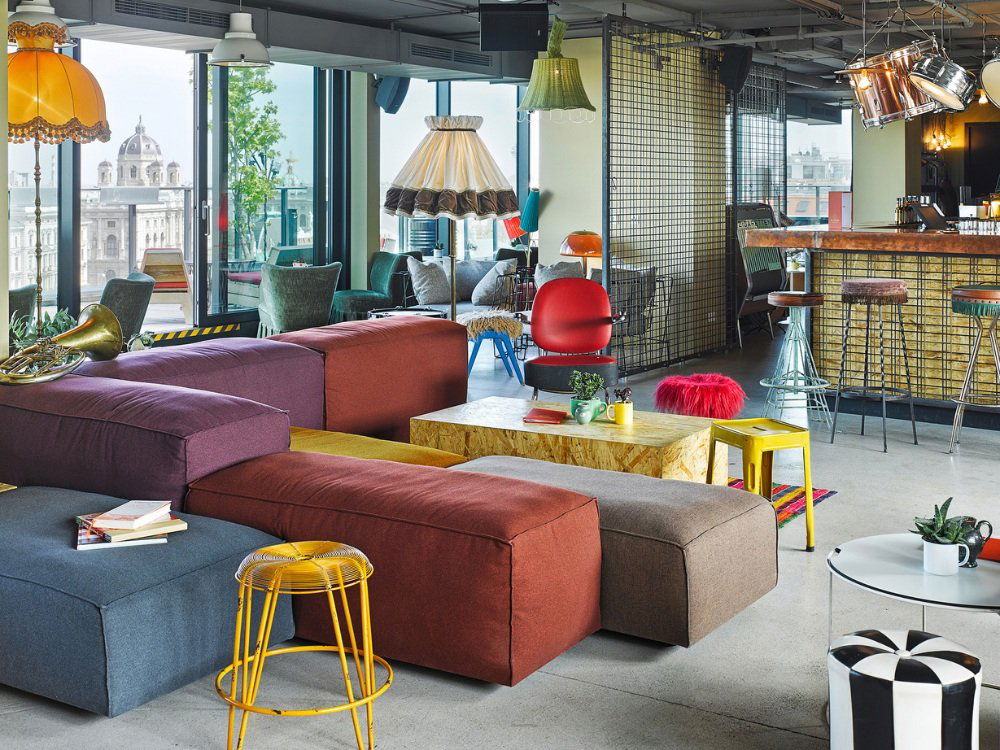 Der Dachboden bar + loft, Bar in Vienna