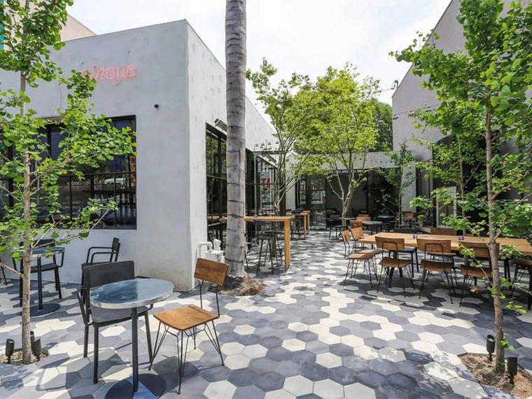 Zinqué, West Hollywood, United States