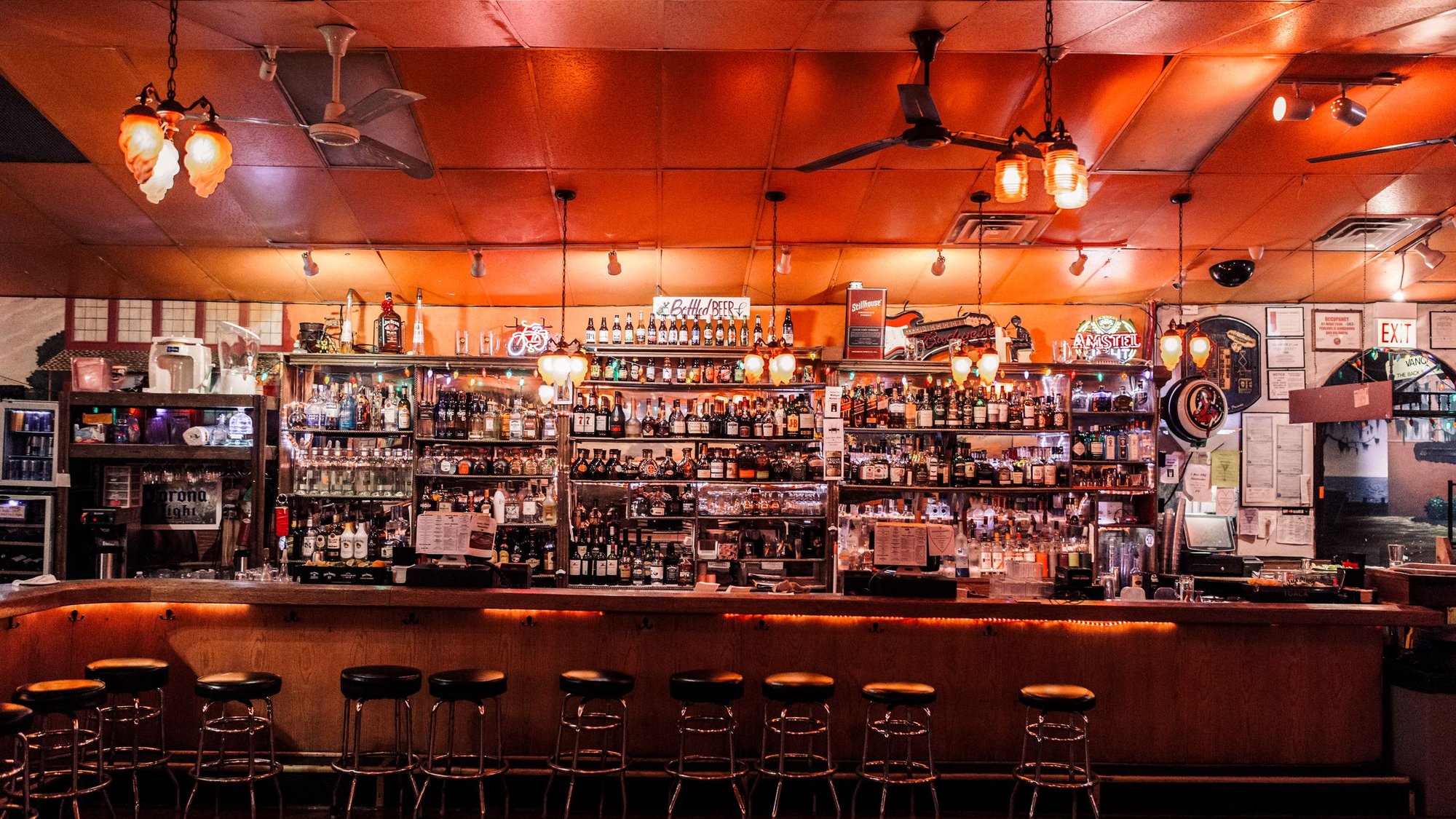 Kingston Mines bar in Chicago, United States