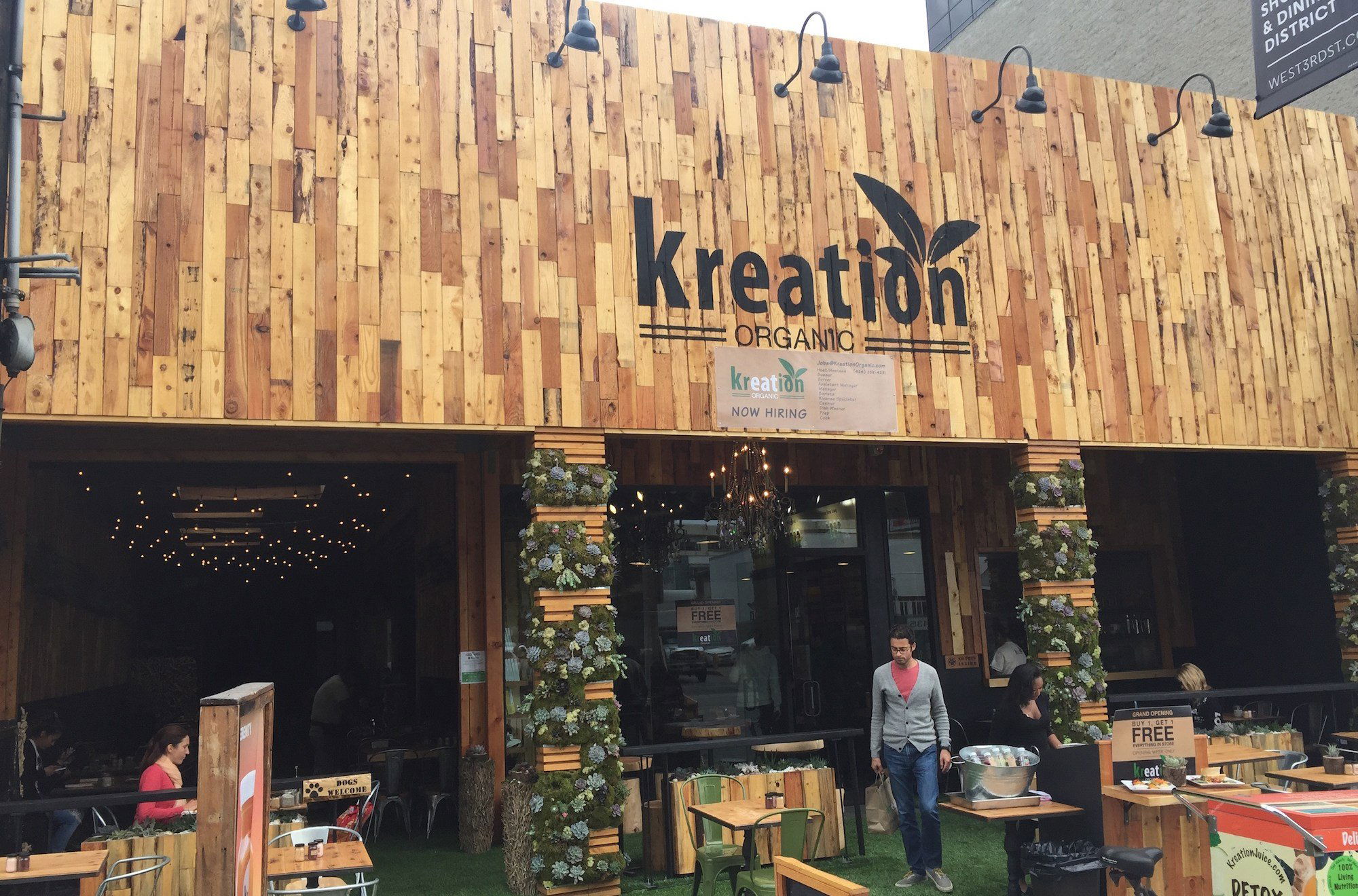 Kreation Kafe & Juicery - 3rd Street LA, Restaurant in Los Angeles