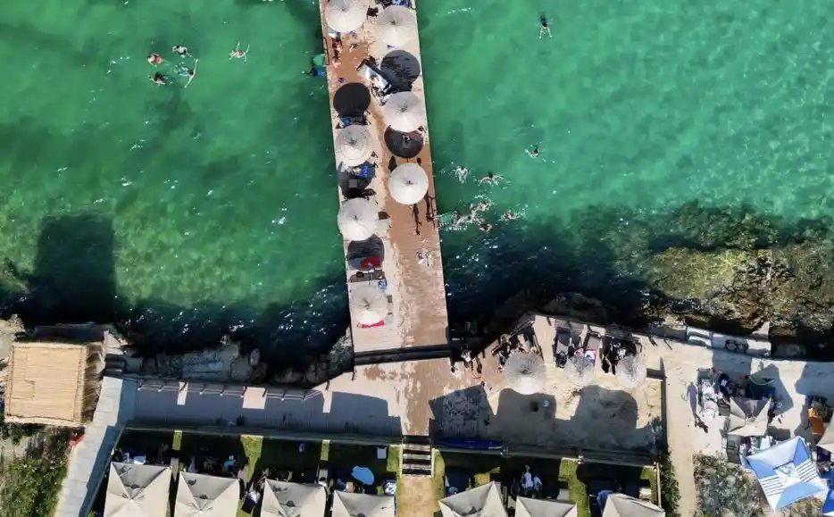 Sea Homes Beach bar in Izmir