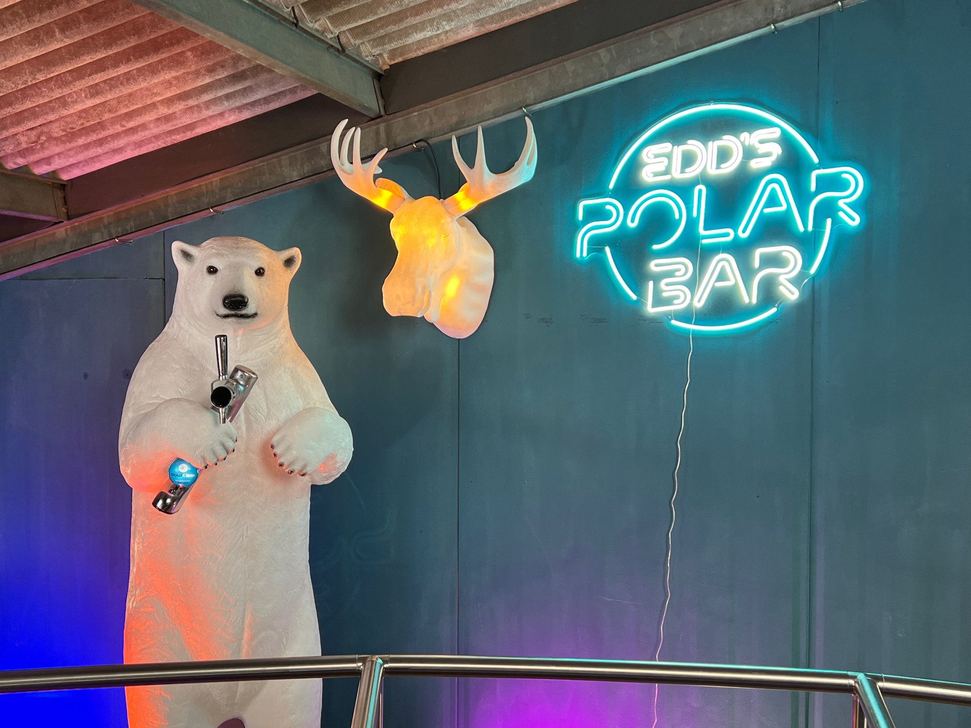 Polar Bar, Bar in Shanghai