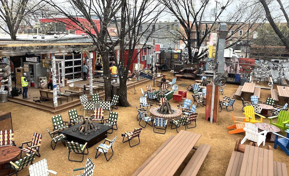 Truck Yard, Bar in Dallas