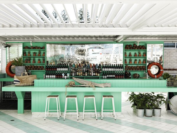 Sports Bar & Bottle Shop