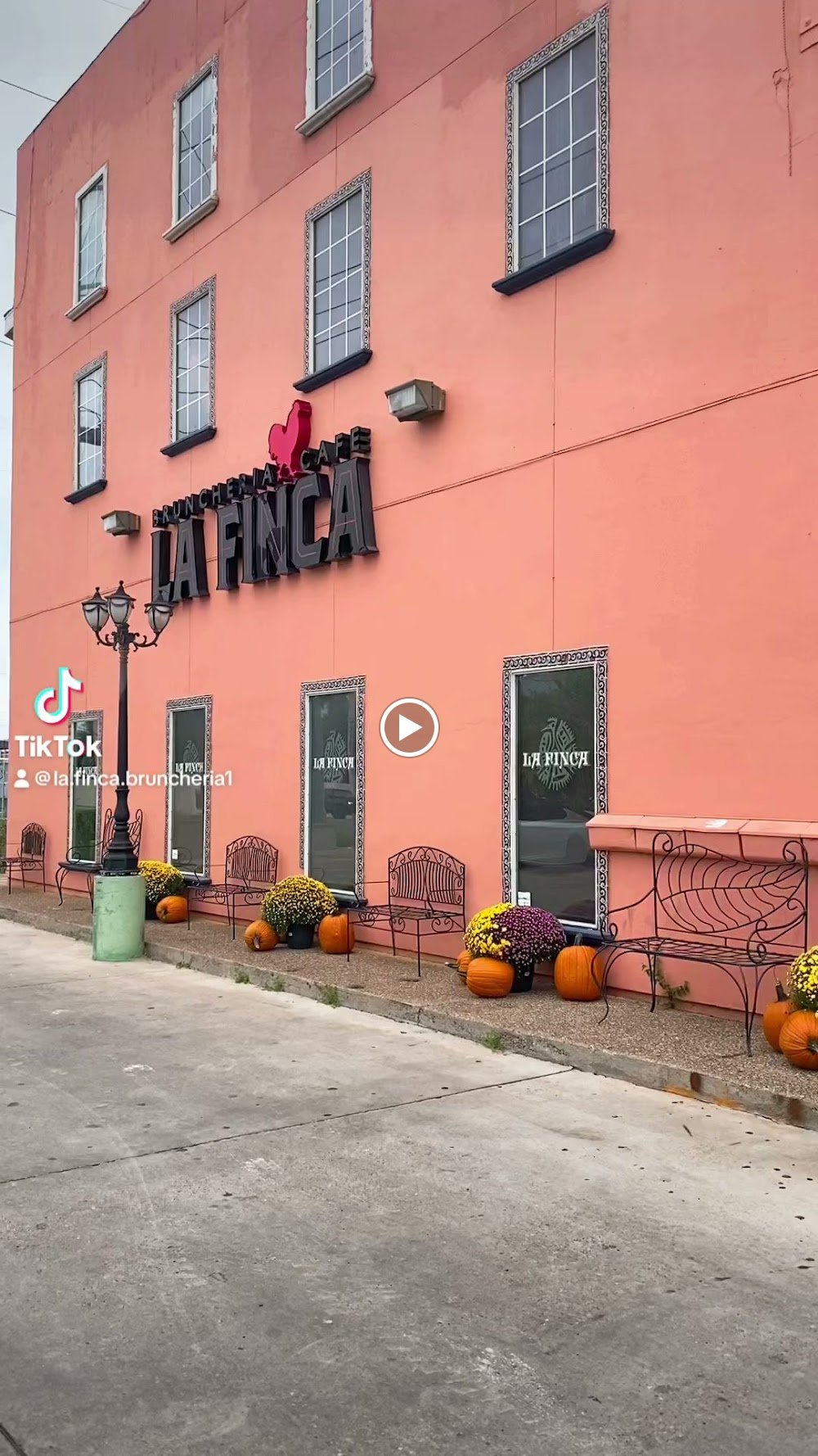 La Finca Bruncheria & Café bar in Laredo, United States