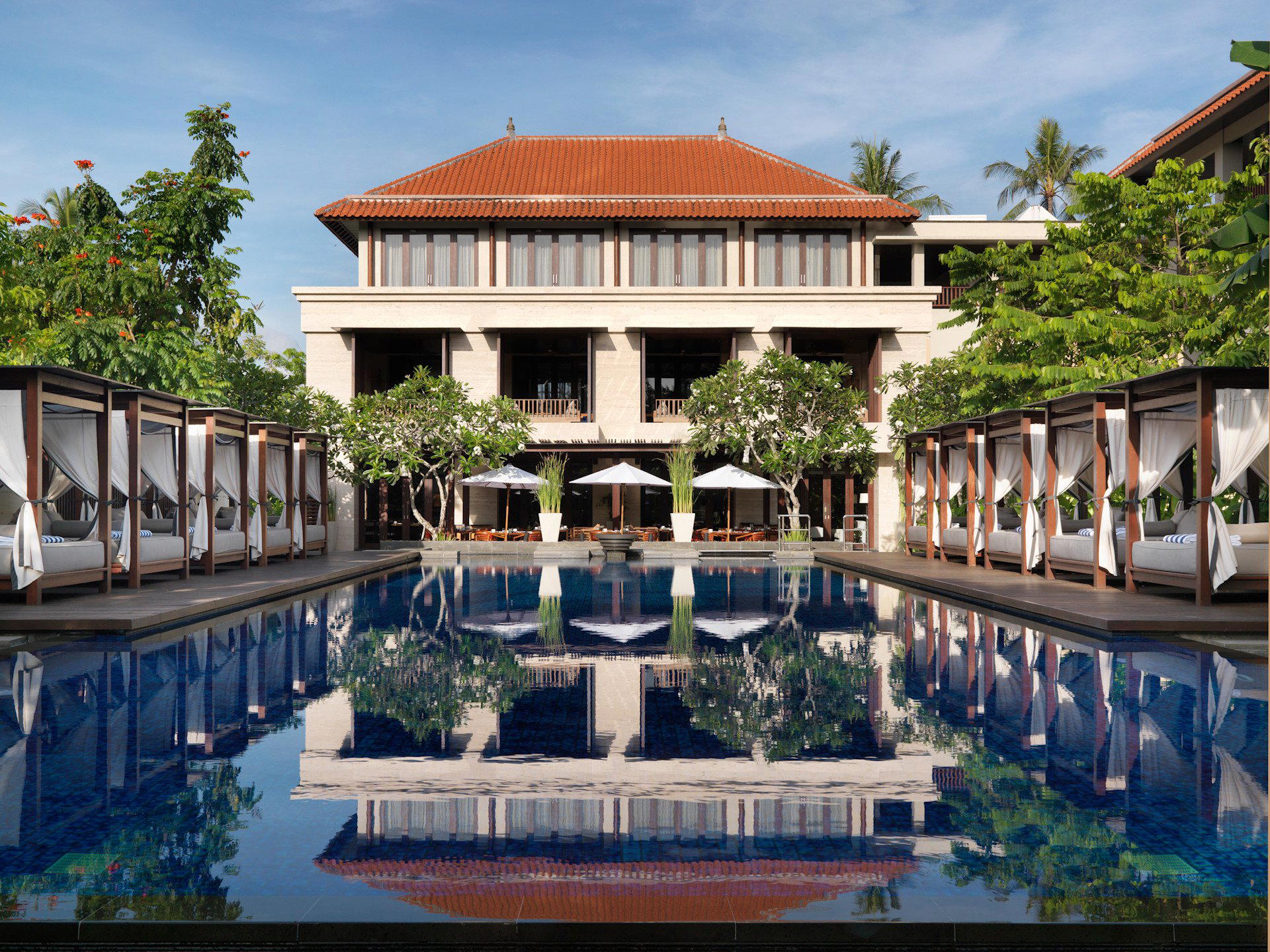 Azure Bar & Kiosk bar in Nusa Dua