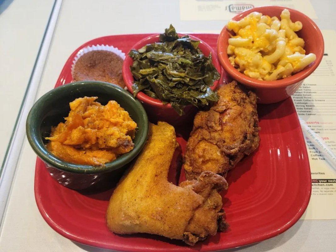 Mama J's Kitchen, Bar in Richmond