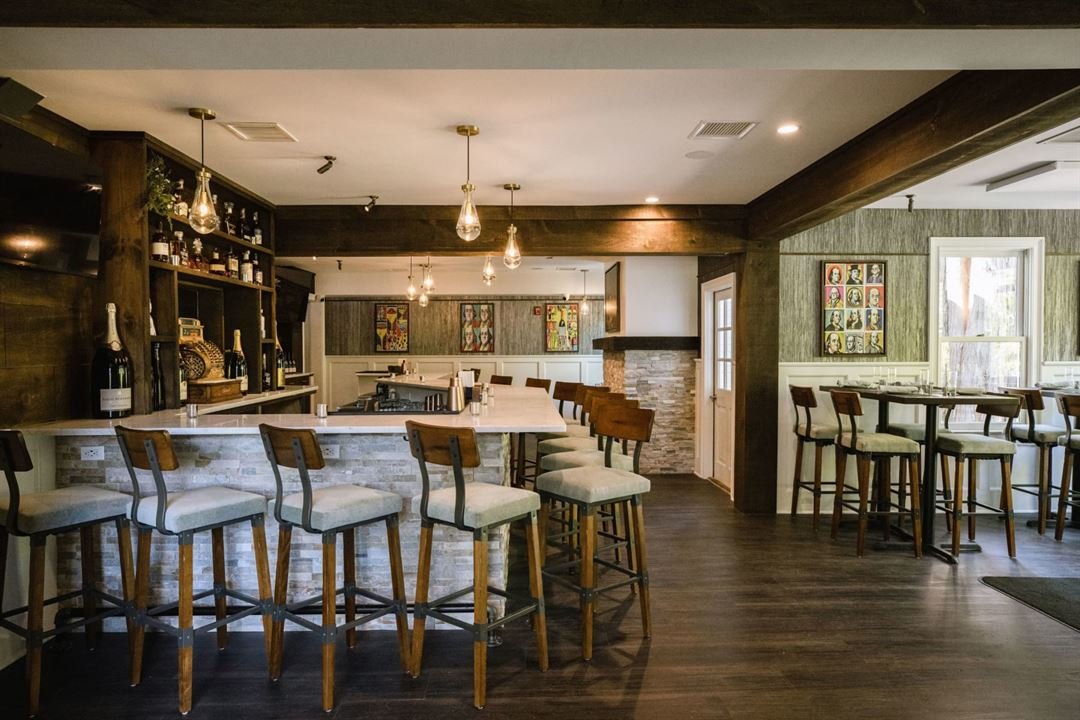 R House - Ridgefield bar in Ridgefield, United States
