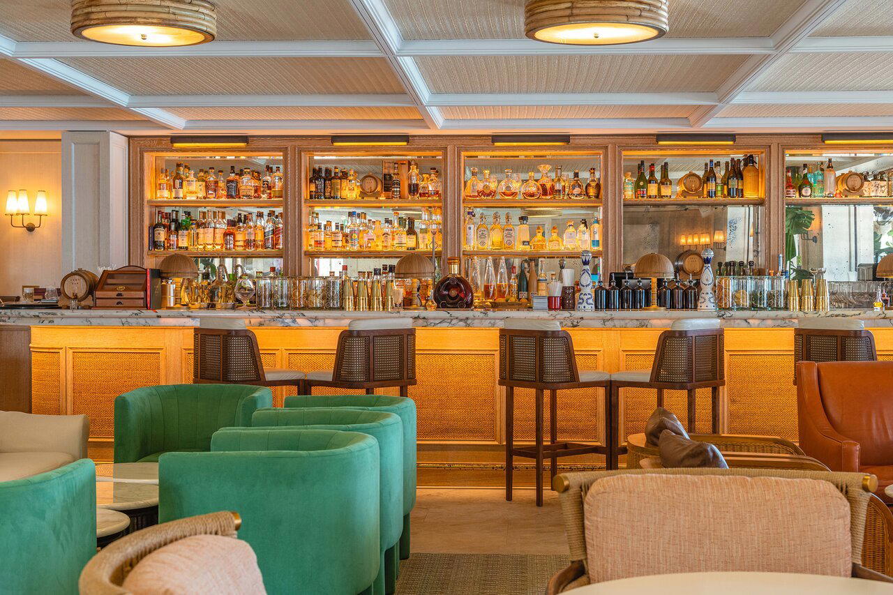 Rémy Bar & Salon bar in Saint-Jean