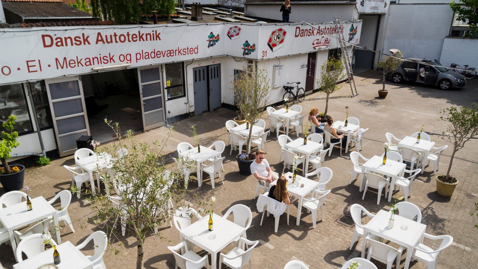 Autopoul, Bar in Copenhagen