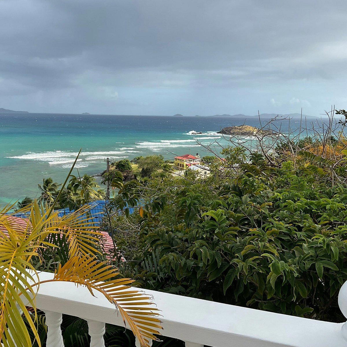 The Sand Bar bar in Bequia